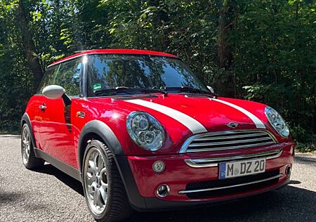 Mini Cooper - Xenon - PDC - Schiebedach