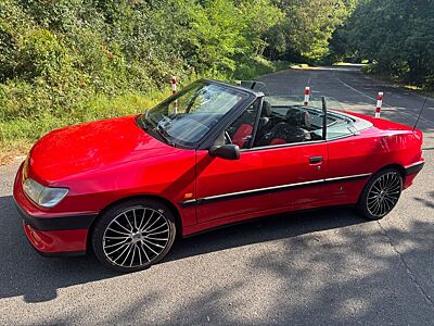 Peugeot Liebhaberfahrzeug Peugeot 306 1.8 Cabrio Cabrio