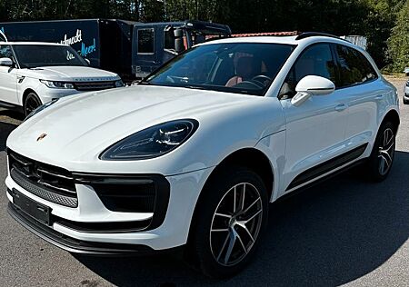 Porsche Macan S
