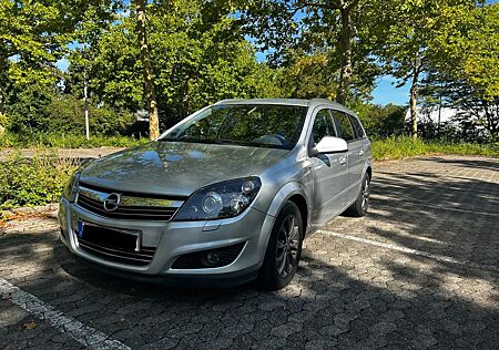 Opel Astra H Caravan 1.7 CDTI | Scheckheft 8-fach AHK