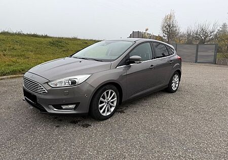 Ford Focus 1,0 EcoBoost 92kW Titanium Titanium