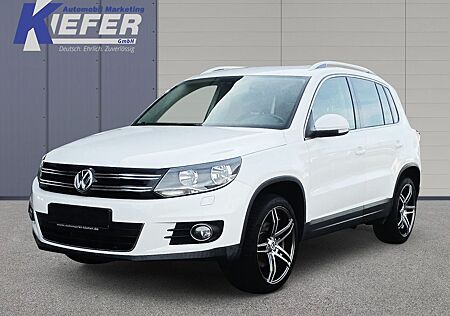 VW Tiguan Volkswagen 1,4 TSI Sport & Style*19-Zoll*