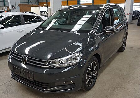 VW Touran Volkswagen Highline*NAVI*LED*AHK*8 FACH*ACC*