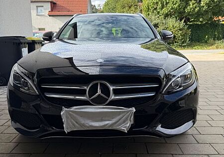 Mercedes-Benz C 200 T -