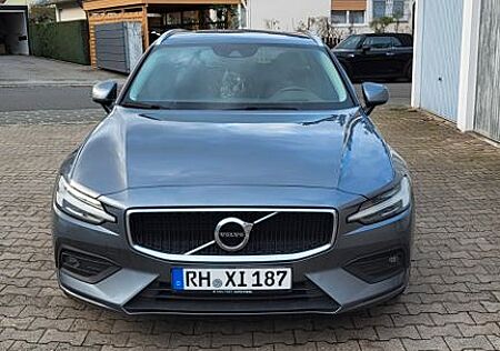 Volvo V60 gebraucht kaufen Volvo V60 B4 D Geartronic Momentum Pro Momentum Pro