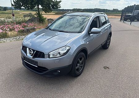 Nissan Qashqai Tekna *Leder*Navi*Xenon*SHZ*AHK*1.Hand*