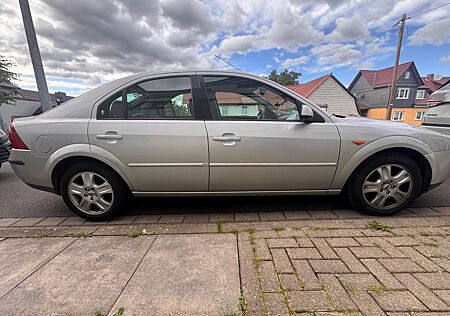 Ford Mondeo 2.0 Ghia Autom. Ghia