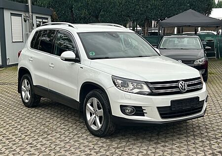 VW Tiguan Volkswagen Lounge Sport & Style BMT 4Motion STH AHK
