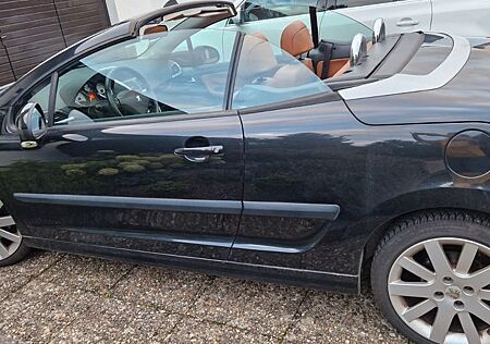 Peugeot 207 CC Platinum 150 THP Platinium