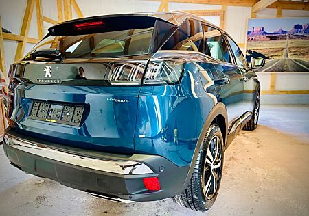 Peugeot 3008 Hybrid4 300 GT PLUG-IN/Allrad/Nightvision