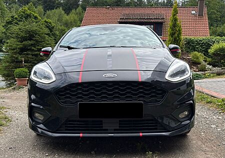 Ford Fiesta 1,0 EcoBoost 103kW ST-Line Black-Red