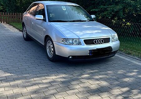 Audi A3 1.9TDI 81kW Ambiente Ambiente