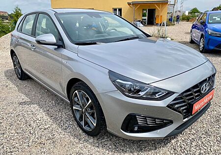 Hyundai i30 1.0 AAC SHZ KAMERA ALU ALLWETTER CARPLAY