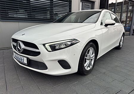 Mercedes-Benz A 180 Edition 19 Progressive Vollleder Kamera MB
