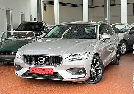 Volvo V60 Kombi Momentum Pro-Automatik-Navi-Kamera