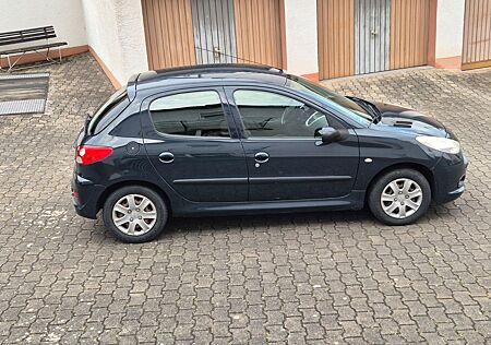 Peugeot 206 1.4 75 -