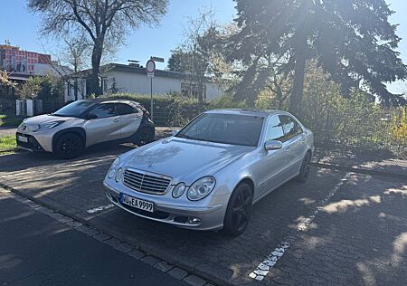 Mercedes-Benz E 240 ELEGANCE Elegance