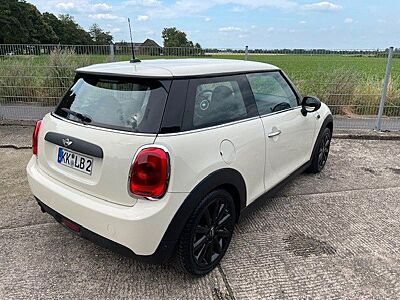 MINI ONE_FIRST Mini 3-trg. One First