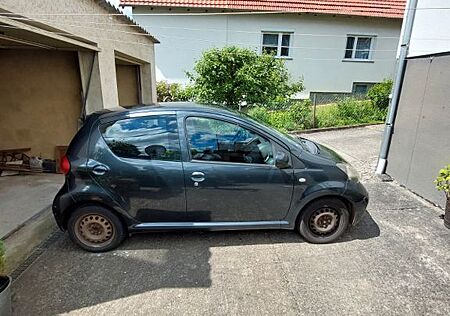 Toyota Aygo (X) Aygo (X) 1,0 -