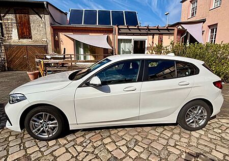 BMW 118i Advantage