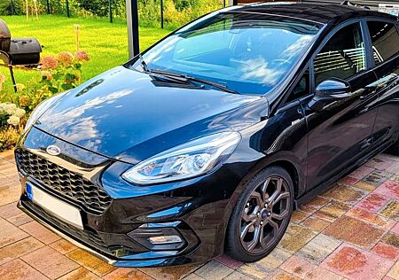Ford Fiesta ST-Line EcoBoost Hybrid sehr gepflegt
