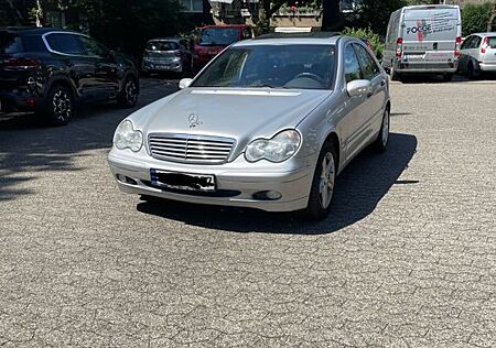 Mercedes-Benz 240