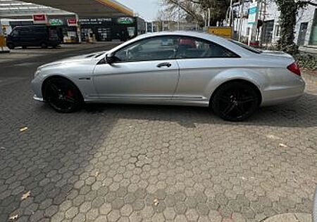 Mercedes-Benz CL 500 4MATIC -