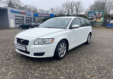 Volvo V50 Kombi D5 Momentum