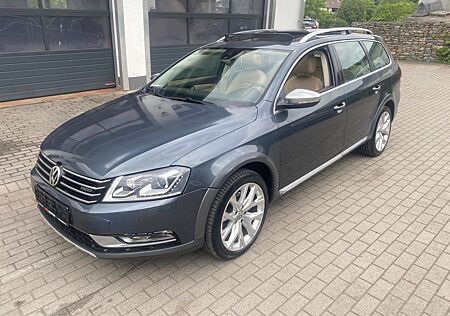 VW Passat Alltrack Volkswagen 4Motion DSG ACC NAV 18Zoll Leder