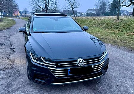 VW Arteon Volkswagen 2.0 TSI 206kW DSG 4MOTION R-Line Panorama