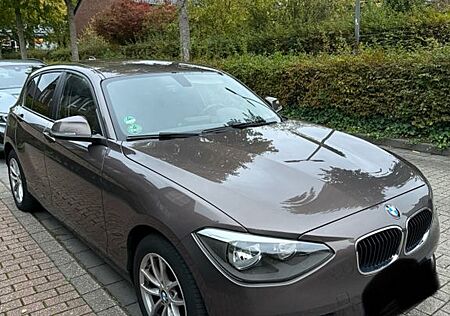 BMW 114i -
