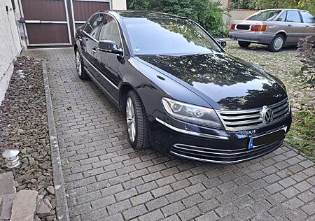 VW Phaeton Volkswagen 3.0 V6 TDI - Bentley nahe Ausstattung