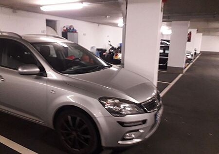 Kia Cee'd Sportswagon 1.4 CVVT Dream-Team Sporty...