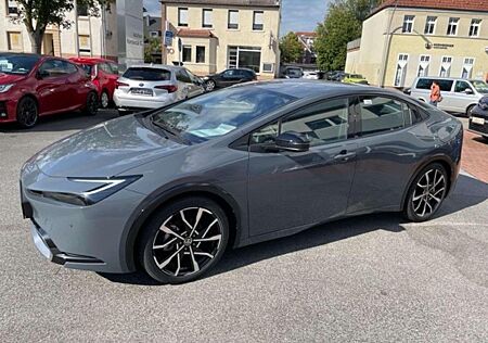 Toyota Prius Plug-in Hybrid Executive