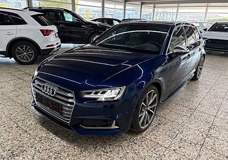 Audi S4/Avant/quattro/HuD/B&O/ACC/NAV/PANO/MATRIXLED