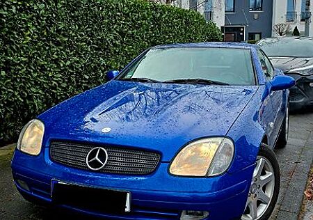 Mercedes-Benz SLK 200 -
