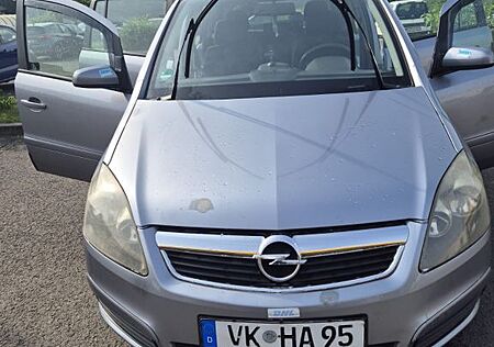 Opel Zafira 1.9 CDTI 88kW -