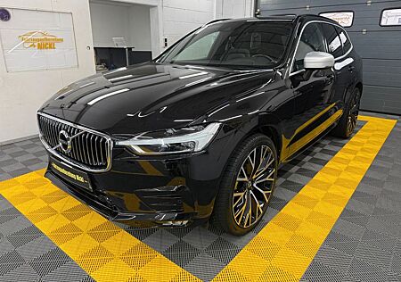 Volvo XC 60 XC60 II R Design AWD Schwarz/Schwarz