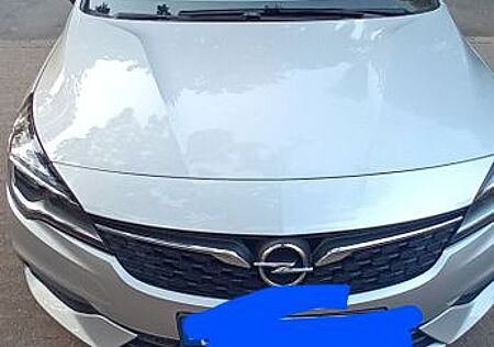 Opel Astra ST 1.2 Direct Injection Turbo 81kW -
