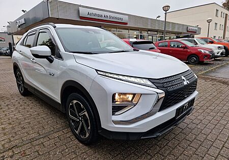 Mitsubishi Eclipse Cross 2.4 Plugin Hybrid CVT,DAB,Kamera