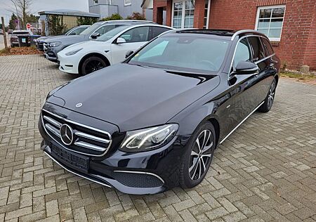 Mercedes-Benz E 220 d T 4Matic 9G-TRONIC Avantgarde Schiebedac