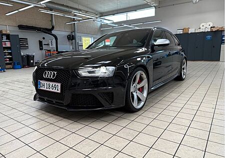 Audi RS4 4.2 FSI S tronic quattro Avant - MILTEK