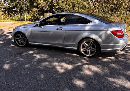 Mercedes-Benz C 250 Co Stand-Sitzheiz.Comand,Rückk.Auto.