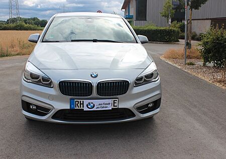 BMW 2er 225 Active Tourer 225xe Steptronic Luxury Li...