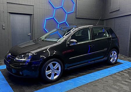 VW Golf Volkswagen V Lim. Edition Tempomat,Klima