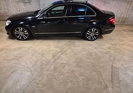 Mercedes-Benz C 180 CDI BlueEFFICIENCY AVANTGARDE AVANTGARDE