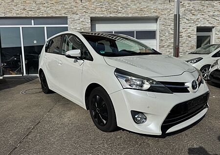 Toyota Verso Life*Panorama**Kamera*