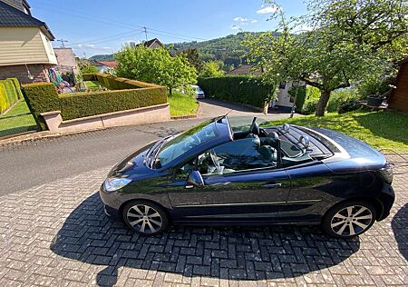 Peugeot 207 CC Roland Garros 155 THP Roland Garros