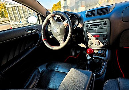 Alfa Romeo GT 1.9 JTD 16V M-Jet Collezione Collezione