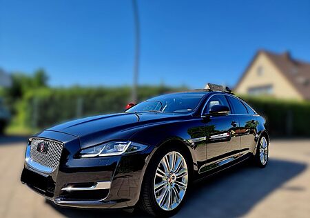 Jaguar XJ 3.0 d Premium Luxury*VOLL*ACC*PANO*FACELIFT*S